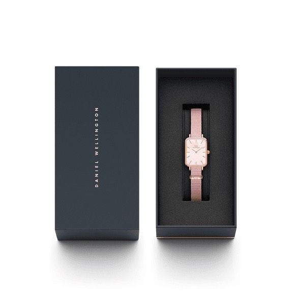 Orologio Daniel Wellington rosa cinturino stoffa rosa rettangolare