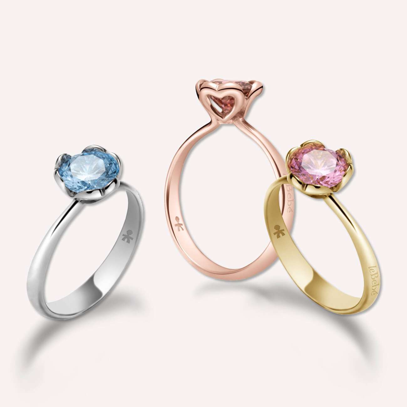 Anello LeBebè in oro bianco e topazio azzurro