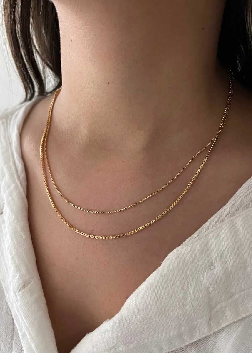 Collana filo Eternity oro