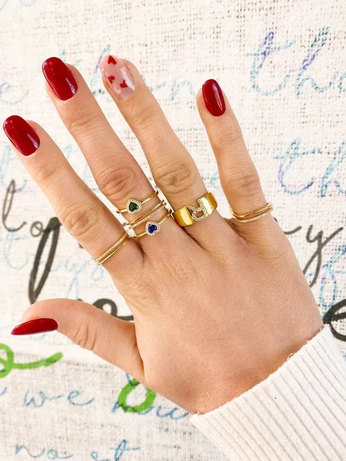 Anello cuore rilievo