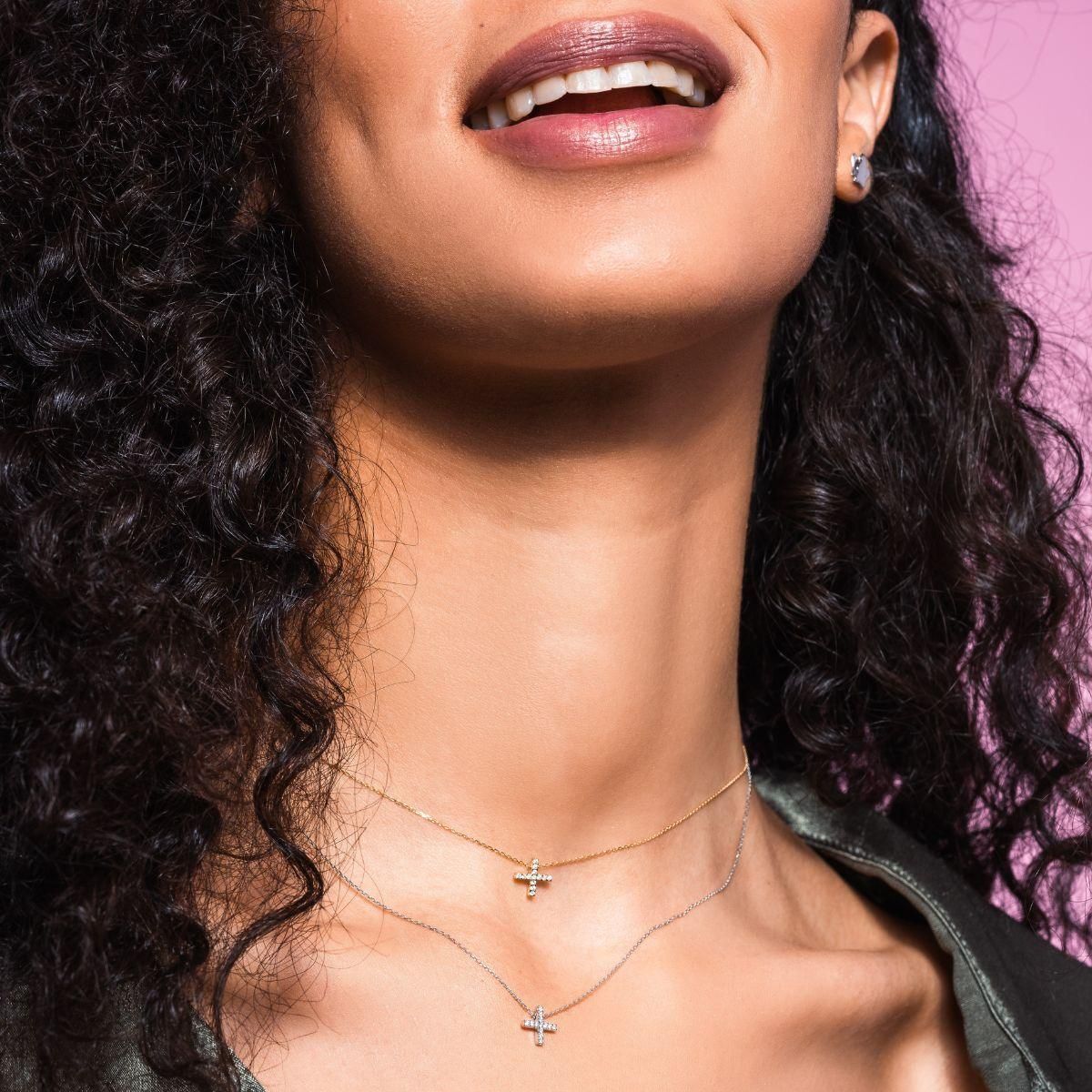 Collana croce e angeli oro e diamanti