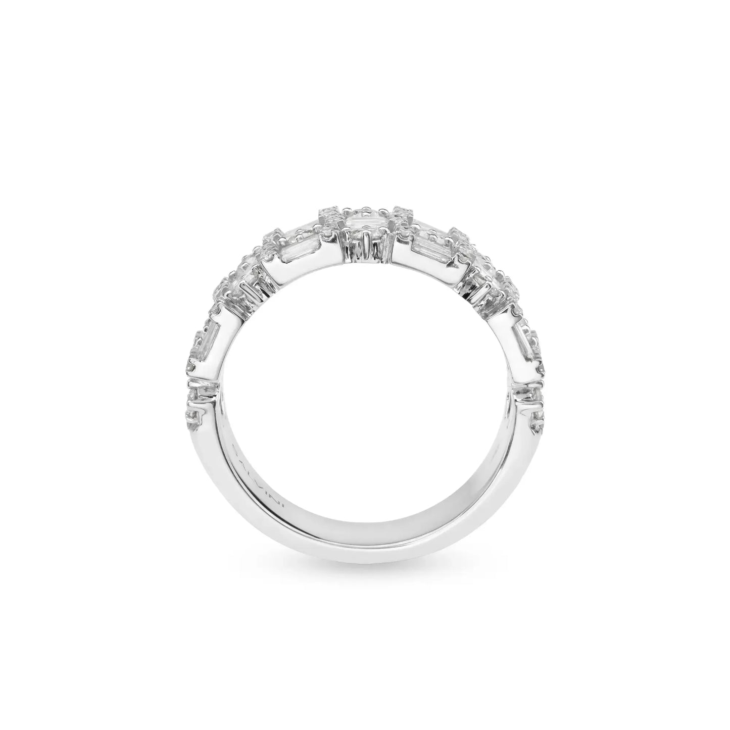 Anello Salvini fascione oro e diamanti