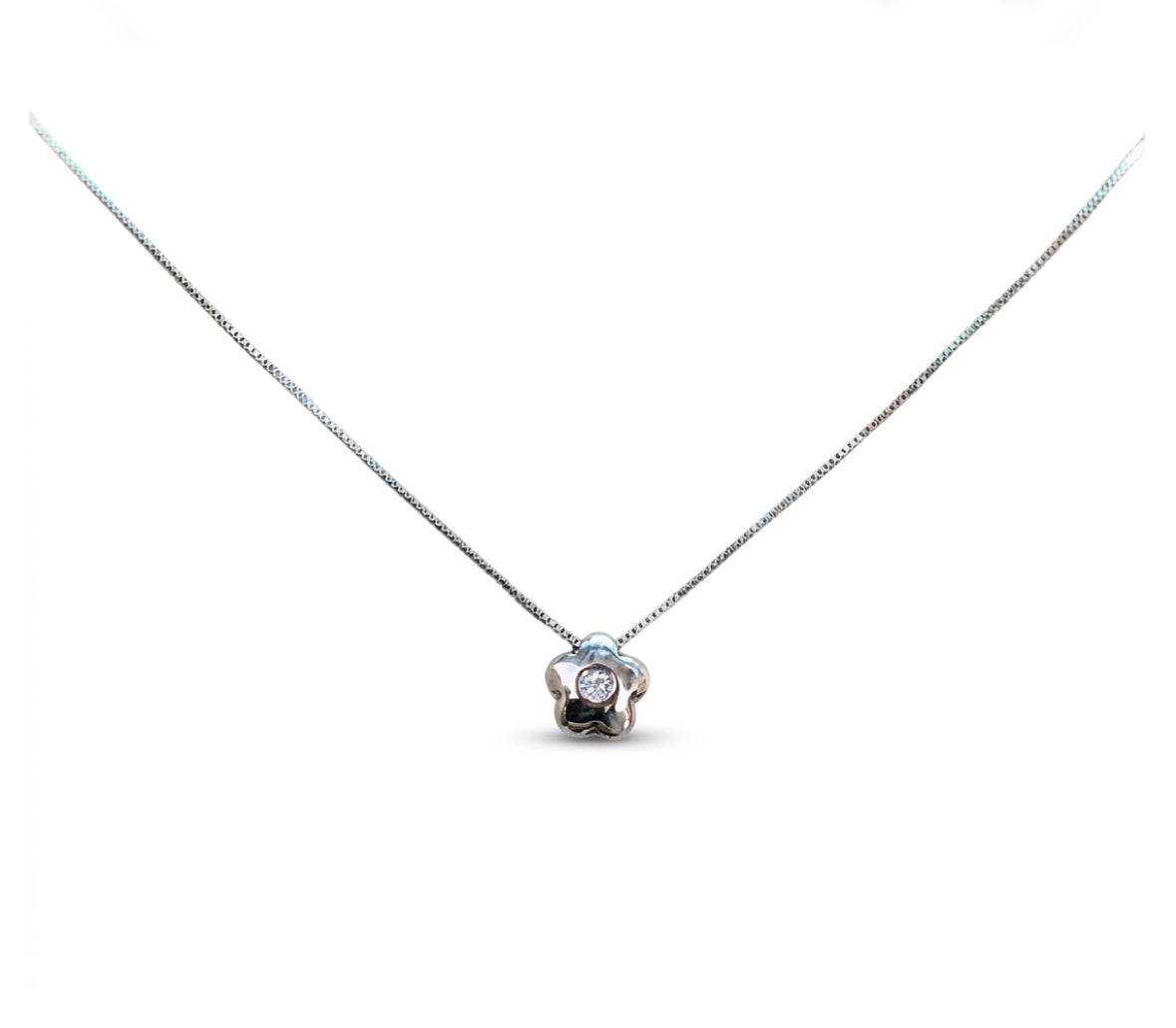 Collana punto luce fiore